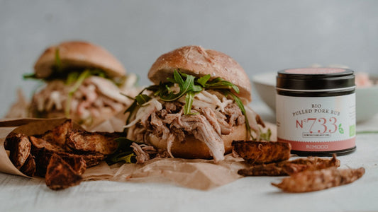 Pulled Pork Burger mit Krautsalat