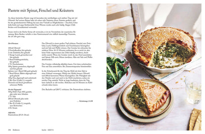 Goldene Spinat-, Fenchel- und Kräuterpastete mit Sesamkruste, mediterran inspiriert.