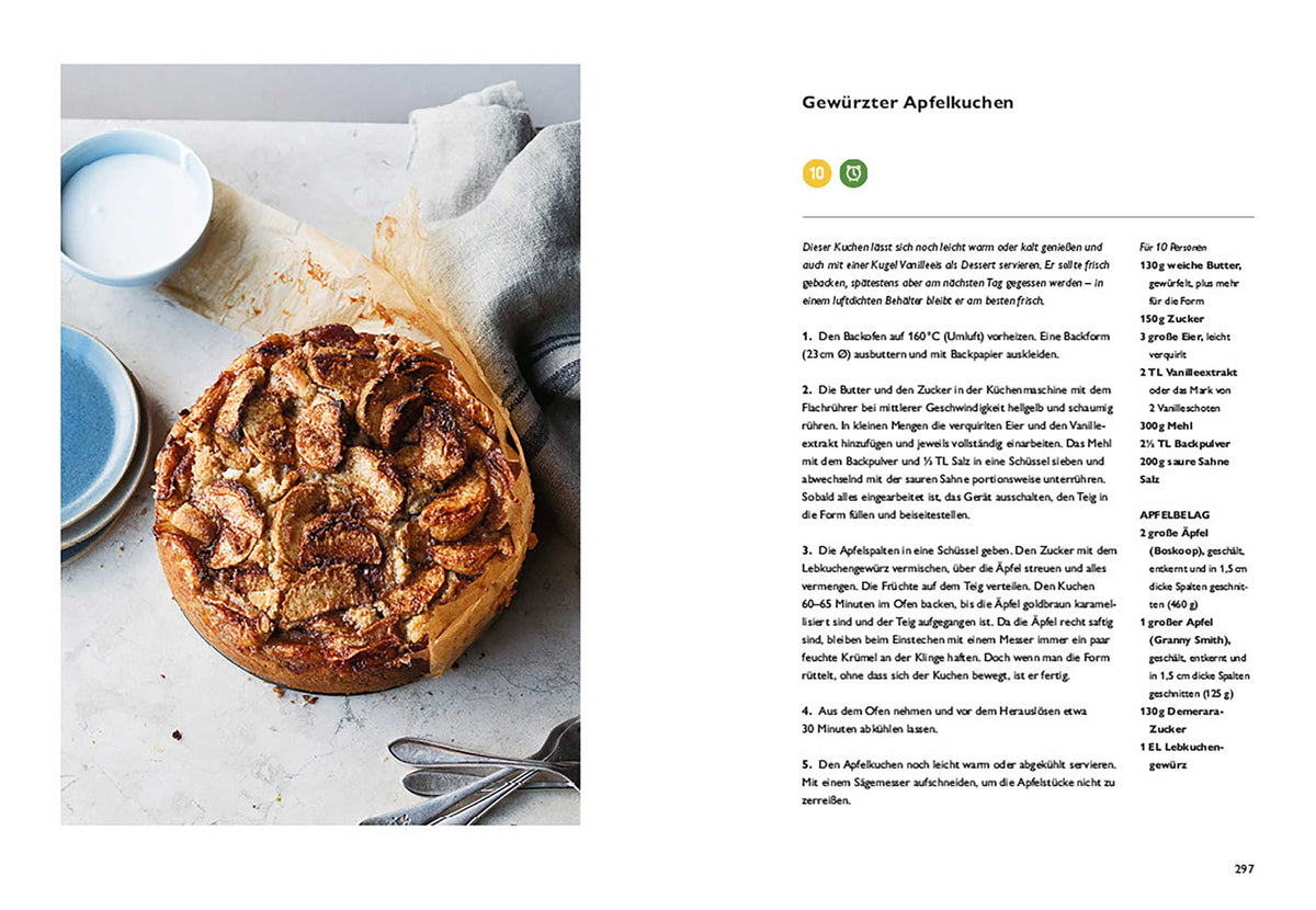 Doppelseite aus Simple: Gewürzter Apfelkuchen.